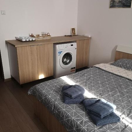Gara Dinu Apartment Bucharest Exterior photo